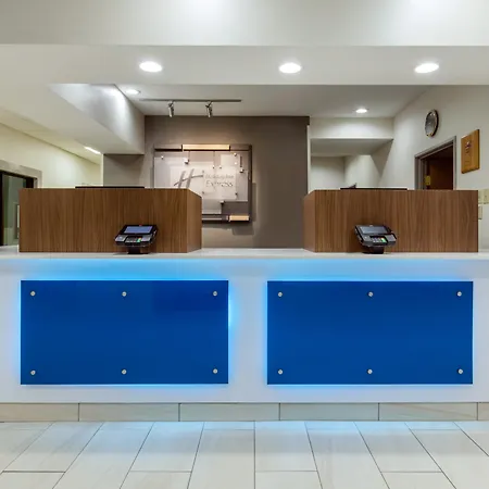 Holiday Inn Express Henderson By Ihg-2